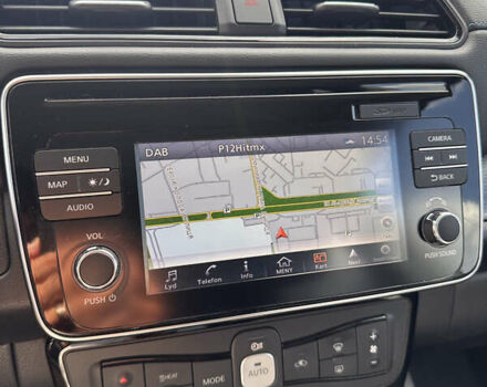 Чорний Ніссан Ліф, об'ємом двигуна 0 л та пробігом 111 тис. км за 12850 $, фото 25 на Automoto.ua