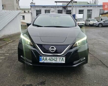 Черный Ниссан Лиф, объемом двигателя 0 л и пробегом 129 тыс. км за 11200 $, фото 1 на Automoto.ua