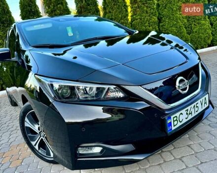 Черный Ниссан Лиф, объемом двигателя 0 л и пробегом 133 тыс. км за 11300 $, фото 2 на Automoto.ua