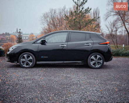 Черный Ниссан Лиф, объемом двигателя 0 л и пробегом 89 тыс. км за 13350 $, фото 16 на Automoto.ua