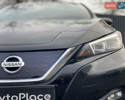 Черный Ниссан Лиф, объемом двигателя 0 л и пробегом 133 тыс. км за 12500 $, фото 58 на Automoto.ua