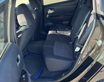 Черный Ниссан Лиф, объемом двигателя 0 л и пробегом 123 тыс. км за 12100 $, фото 18 на Automoto.ua