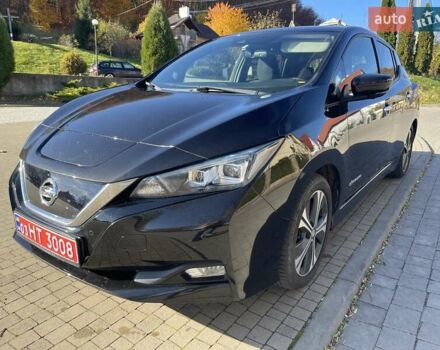 Черный Ниссан Лиф, объемом двигателя 0 л и пробегом 114 тыс. км за 12800 $, фото 1 на Automoto.ua