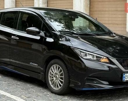 Чорний Ніссан Ліф, об'ємом двигуна 0 л та пробігом 47 тис. км за 12600 $, фото 2 на Automoto.ua