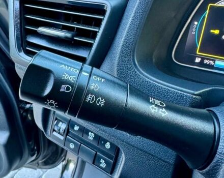 Черный Ниссан Лиф, объемом двигателя 0 л и пробегом 133 тыс. км за 11300 $, фото 11 на Automoto.ua