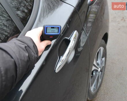 Черный Ниссан Лиф, объемом двигателя 0 л и пробегом 100 тыс. км за 11999 $, фото 30 на Automoto.ua