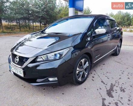 Чорний Ніссан Ліф, об'ємом двигуна 0 л та пробігом 155 тис. км за 12500 $, фото 1 на Automoto.ua