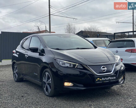 Черный Ниссан Лиф, объемом двигателя 0 л и пробегом 133 тыс. км за 12500 $, фото 8 на Automoto.ua