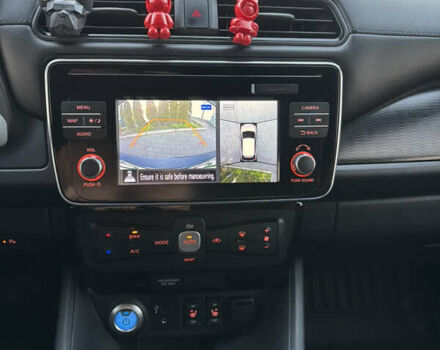 Чорний Ніссан Ліф, об'ємом двигуна 0 л та пробігом 90 тис. км за 11950 $, фото 34 на Automoto.ua