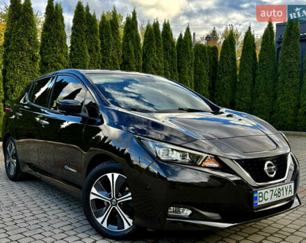 Черный Ниссан Лиф, объемом двигателя 0 л и пробегом 145 тыс. км за 11999 $, фото 4 на Automoto.ua