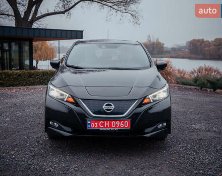 Черный Ниссан Лиф, объемом двигателя 0 л и пробегом 89 тыс. км за 13350 $, фото 4 на Automoto.ua