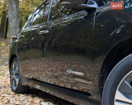 Черный Ниссан Лиф, объемом двигателя 0 л и пробегом 127 тыс. км за 12499 $, фото 4 на Automoto.ua