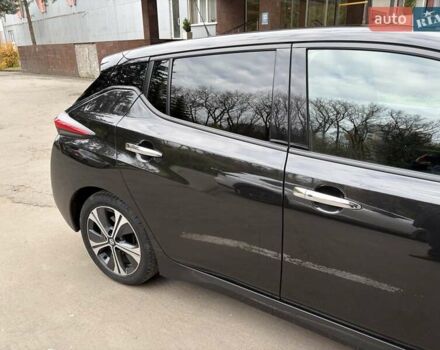 Чорний Ніссан Ліф, об'ємом двигуна 0 л та пробігом 148 тис. км за 12600 $, фото 4 на Automoto.ua