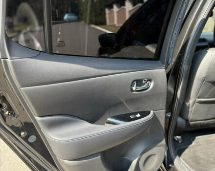 Черный Ниссан Лиф, объемом двигателя 0 л и пробегом 103 тыс. км за 13300 $, фото 15 на Automoto.ua