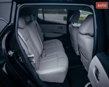 Черный Ниссан Лиф, объемом двигателя 0 л и пробегом 89 тыс. км за 13350 $, фото 30 на Automoto.ua