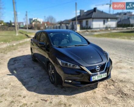 Чорний Ніссан Ліф, об'ємом двигуна 0 л та пробігом 160 тис. км за 12500 $, фото 1 на Automoto.ua