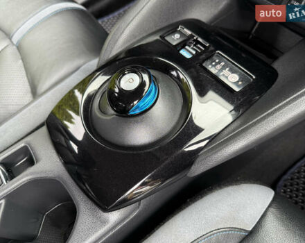 Черный Ниссан Лиф, объемом двигателя 0 л и пробегом 145 тыс. км за 11999 $, фото 68 на Automoto.ua