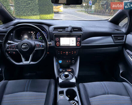 Черный Ниссан Лиф, объемом двигателя 0 л и пробегом 127 тыс. км за 12499 $, фото 21 на Automoto.ua