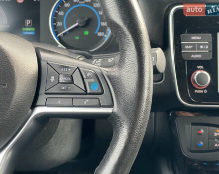 Черный Ниссан Лиф, объемом двигателя 0 л и пробегом 133 тыс. км за 12500 $, фото 16 на Automoto.ua