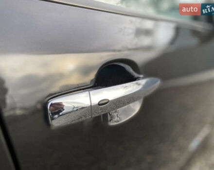 Черный Ниссан Лиф, объемом двигателя 0 л и пробегом 133 тыс. км за 12500 $, фото 47 на Automoto.ua