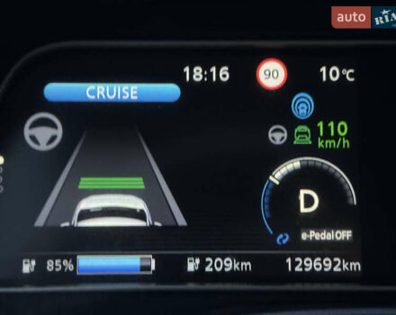 Черный Ниссан Лиф, объемом двигателя 0 л и пробегом 128 тыс. км за 12500 $, фото 30 на Automoto.ua