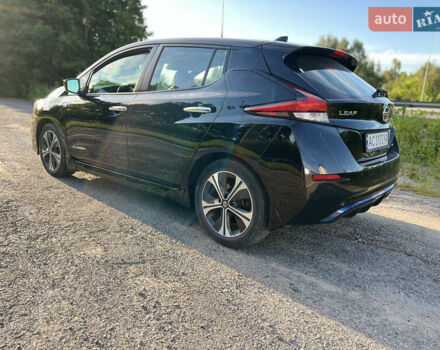Черный Ниссан Лиф, объемом двигателя 0 л и пробегом 95 тыс. км за 13700 $, фото 5 на Automoto.ua