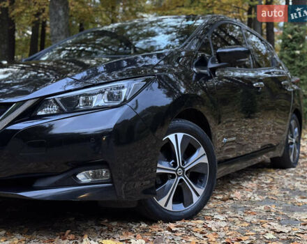 Черный Ниссан Лиф, объемом двигателя 0 л и пробегом 127 тыс. км за 12499 $, фото 9 на Automoto.ua