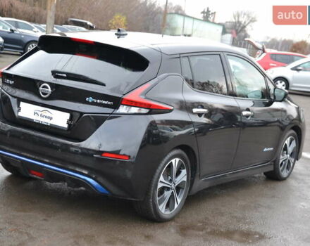 Черный Ниссан Лиф, объемом двигателя 0 л и пробегом 100 тыс. км за 11999 $, фото 5 на Automoto.ua