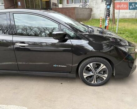 Чорний Ніссан Ліф, об'ємом двигуна 0 л та пробігом 148 тис. км за 12600 $, фото 3 на Automoto.ua