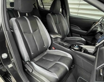 Черный Ниссан Лиф, объемом двигателя 0 л и пробегом 68 тыс. км за 9000 $, фото 8 на Automoto.ua