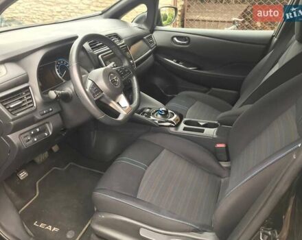 Черный Ниссан Лиф, объемом двигателя 0 л и пробегом 90 тыс. км за 20500 $, фото 4 на Automoto.ua