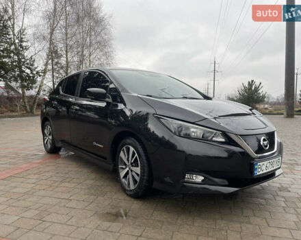 Чорний Ніссан Ліф, об'ємом двигуна 0 л та пробігом 115 тис. км за 12000 $, фото 4 на Automoto.ua