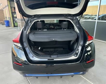 Черный Ниссан Лиф, объемом двигателя 0 л и пробегом 36 тыс. км за 7500 $, фото 13 на Automoto.ua