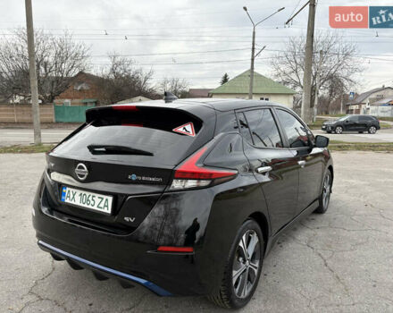 Черный Ниссан Лиф, объемом двигателя 0 л и пробегом 97 тыс. км за 10300 $, фото 4 на Automoto.ua