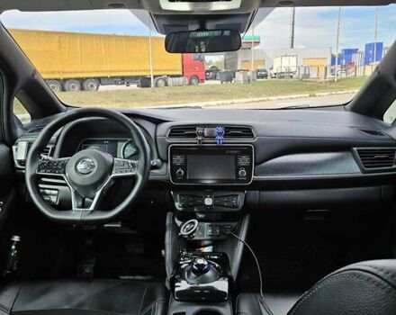 Чорний Ніссан Ліф, об'ємом двигуна 0 л та пробігом 165 тис. км за 11200 $, фото 1 на Automoto.ua