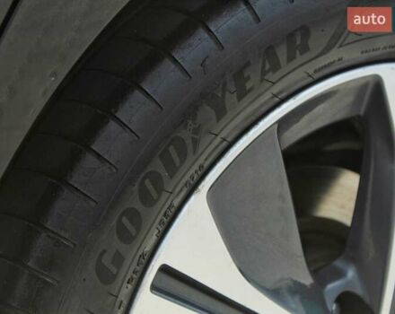 Чорний Ніссан Ліф, об'ємом двигуна 0 л та пробігом 64 тис. км за 13299 $, фото 28 на Automoto.ua