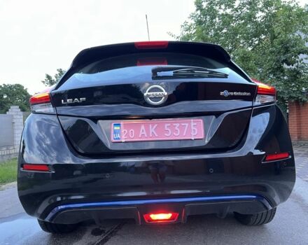 Черный Ниссан Лиф, объемом двигателя 0 л и пробегом 63 тыс. км за 12999 $, фото 2 на Automoto.ua