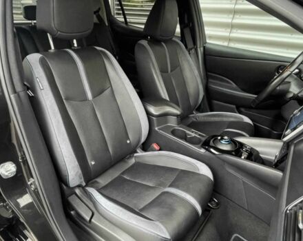 Черный Ниссан Лиф, объемом двигателя 0 л и пробегом 34 тыс. км за 6700 $, фото 7 на Automoto.ua