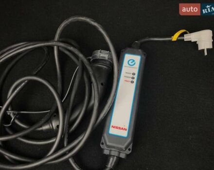 Черный Ниссан Лиф, объемом двигателя 0 л и пробегом 90 тыс. км за 20500 $, фото 14 на Automoto.ua