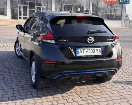 Чорний Ніссан Ліф, об'ємом двигуна 0 л та пробігом 64 тис. км за 15400 $, фото 26 на Automoto.ua