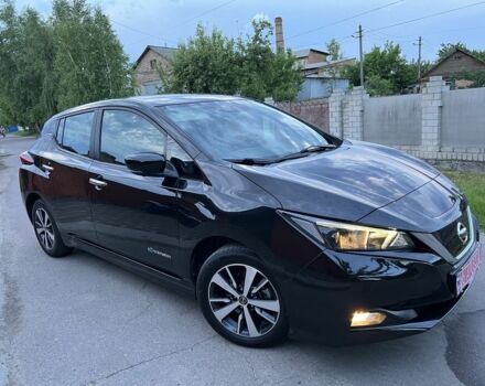 Черный Ниссан Лиф, объемом двигателя 0 л и пробегом 63 тыс. км за 12999 $, фото 6 на Automoto.ua