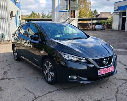 Чорний Ніссан Ліф, об'ємом двигуна 0 л та пробігом 94 тис. км за 13300 $, фото 5 на Automoto.ua