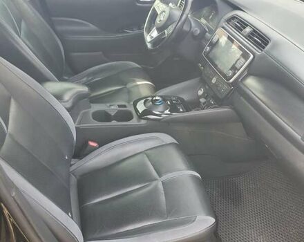 Черный Ниссан Лиф, объемом двигателя 0 л и пробегом 150 тыс. км за 17150 $, фото 5 на Automoto.ua