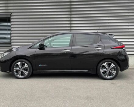 Черный Ниссан Лиф, объемом двигателя 0 л и пробегом 34 тыс. км за 6700 $, фото 3 на Automoto.ua