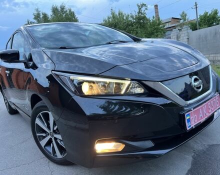 Черный Ниссан Лиф, объемом двигателя 0 л и пробегом 63 тыс. км за 12999 $, фото 5 на Automoto.ua