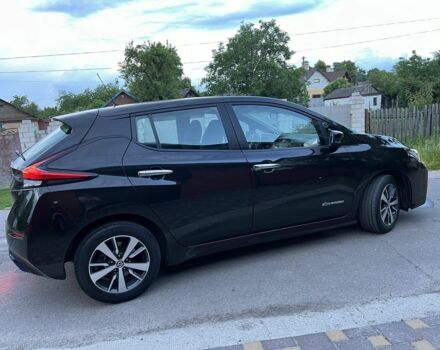 Черный Ниссан Лиф, объемом двигателя 0 л и пробегом 63 тыс. км за 12999 $, фото 8 на Automoto.ua