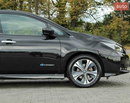 Чорний Ніссан Ліф, об'ємом двигуна 0 л та пробігом 64 тис. км за 13299 $, фото 21 на Automoto.ua