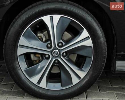 Чорний Ніссан Ліф, об'ємом двигуна 0 л та пробігом 64 тис. км за 13299 $, фото 29 на Automoto.ua