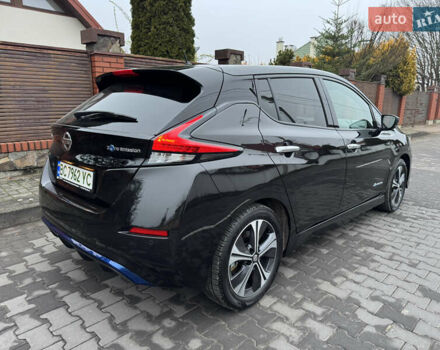 Черный Ниссан Лиф, объемом двигателя 0 л и пробегом 19 тыс. км за 14800 $, фото 9 на Automoto.ua