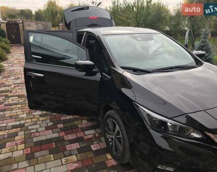 Черный Ниссан Лиф, объемом двигателя 0 л и пробегом 90 тыс. км за 20500 $, фото 15 на Automoto.ua